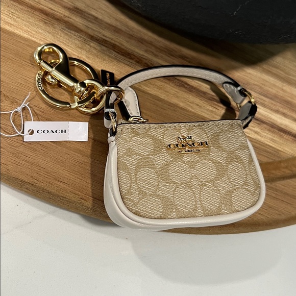 💛NWT Coach Mini Bag Charm - Picture 15 of 16